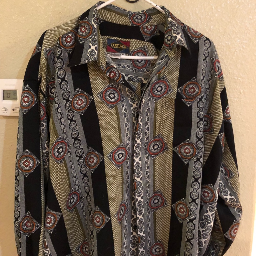 Men’s retro vibe shirt